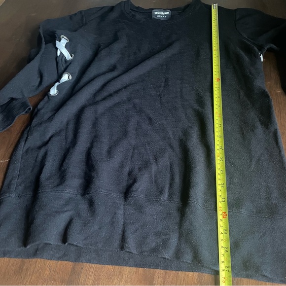 Monrow Mommy Maternity Side Lace Up Long Sleeve Sweatshirt In Black Size Medium - Picture 4 of 9